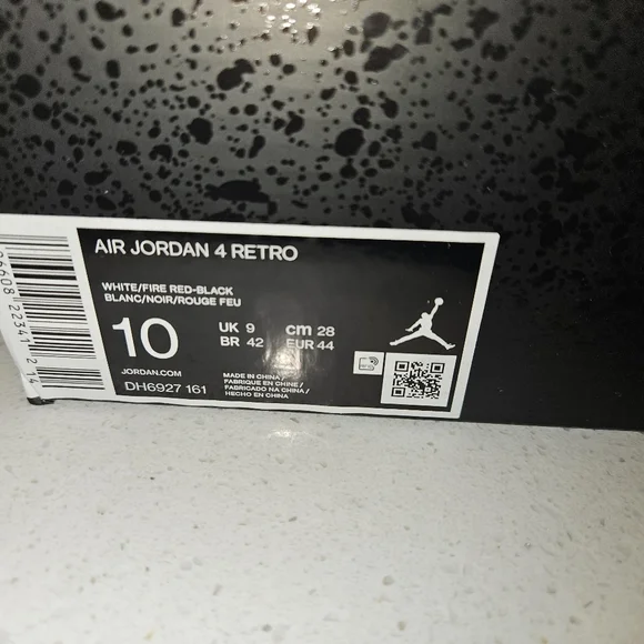 Retro 4 red cement - Picture 3 of 6